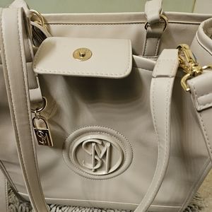 STEVE MADDEN “BELSIE” TOTE BAG